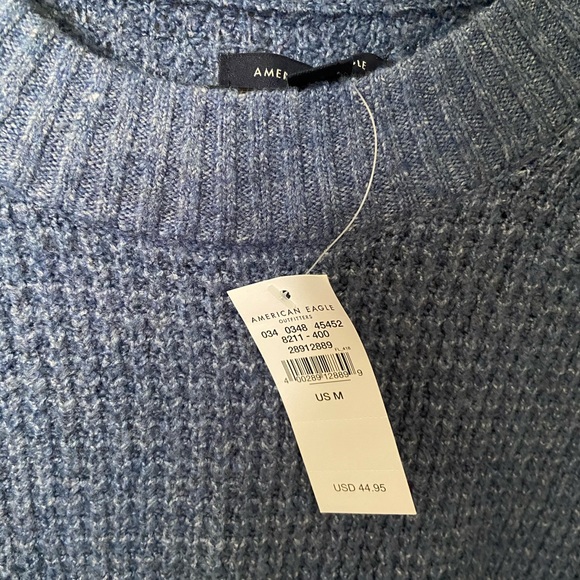 American Eagle Top - Picture 2 of 2